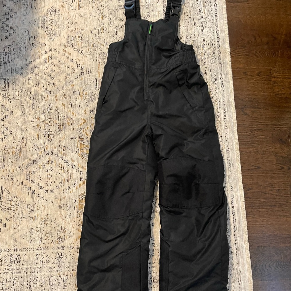 SNOW BIB boys size 6/7